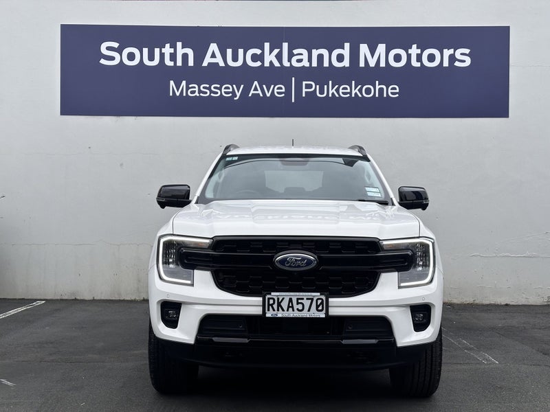 2025 Ford Everest Sport image 2