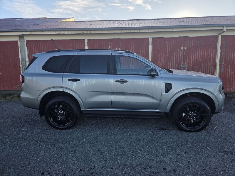 2025 Ford Everest SPORT image 3