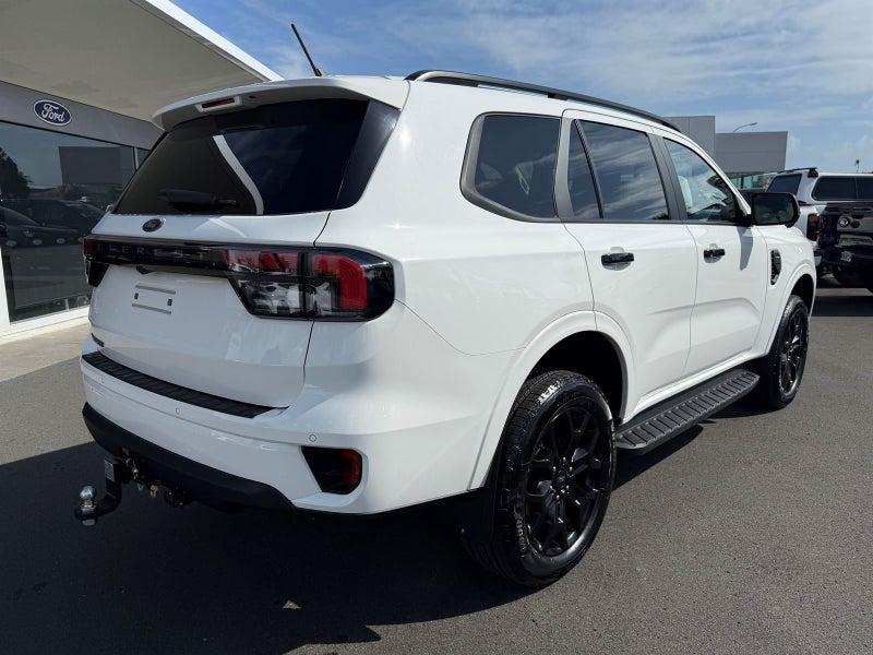 2025 Ford Everest SPORT image 3