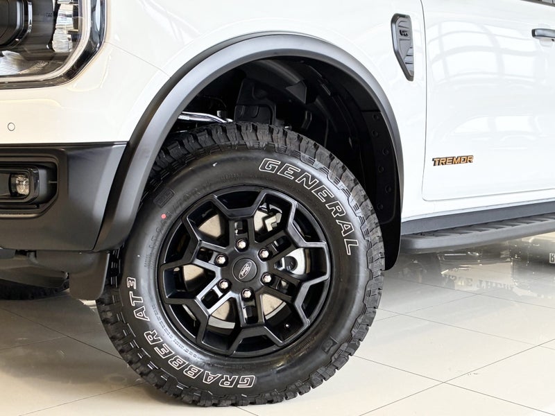 2025 Ford Everest Tremor 3.0 V6 4Wd image 3