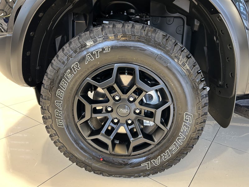 2025 Ford Everest Tremor 3.0 V6 AWD image 4