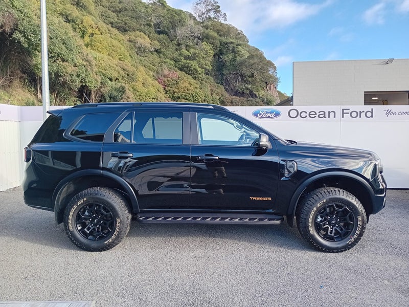 2025 Ford Everest Tremor 3.0D/4WD/10AT image 2