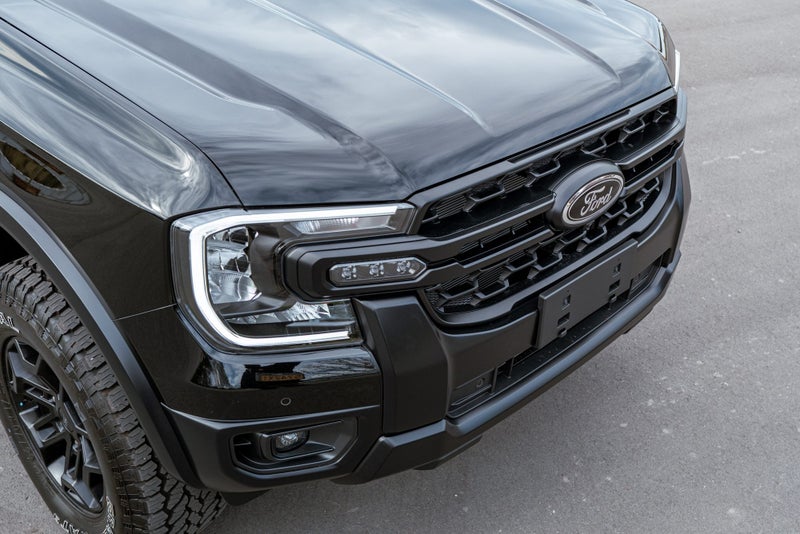 2025 Ford Everest Tremor 3.0L V6 Diesel/4WD/10... image 2