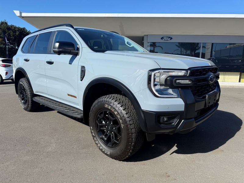 2025 Ford Everest TREMOR image 1