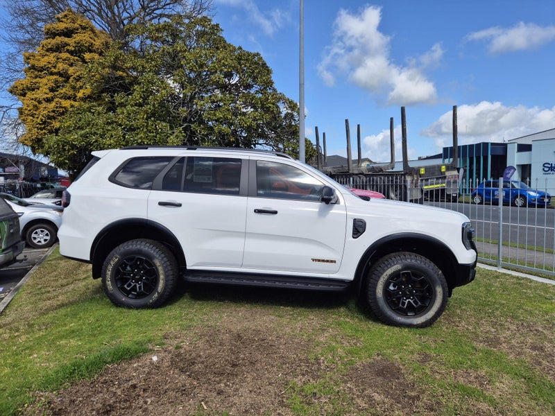 2025 Ford Everest Tremor V6 | 3.0D | 4WD image 4