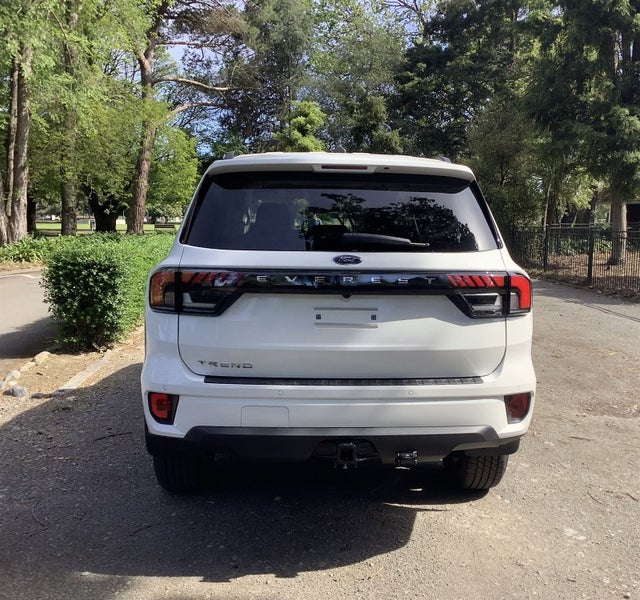 2025 Ford Everest TREND image 4