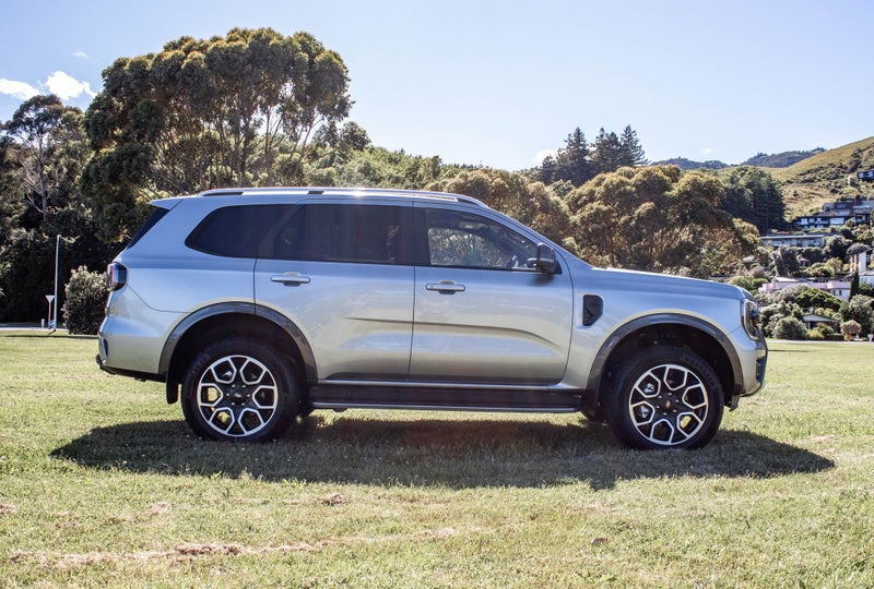 2025 Ford Everest WILDTRAK 3.0D TURBO 4WD 10AT image 2