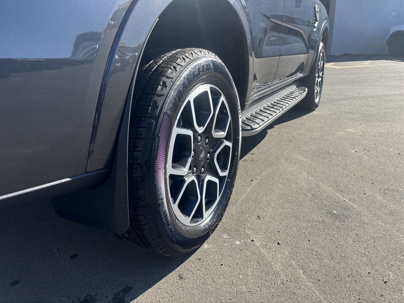 2025 Ford Everest WILDTRAK image 4