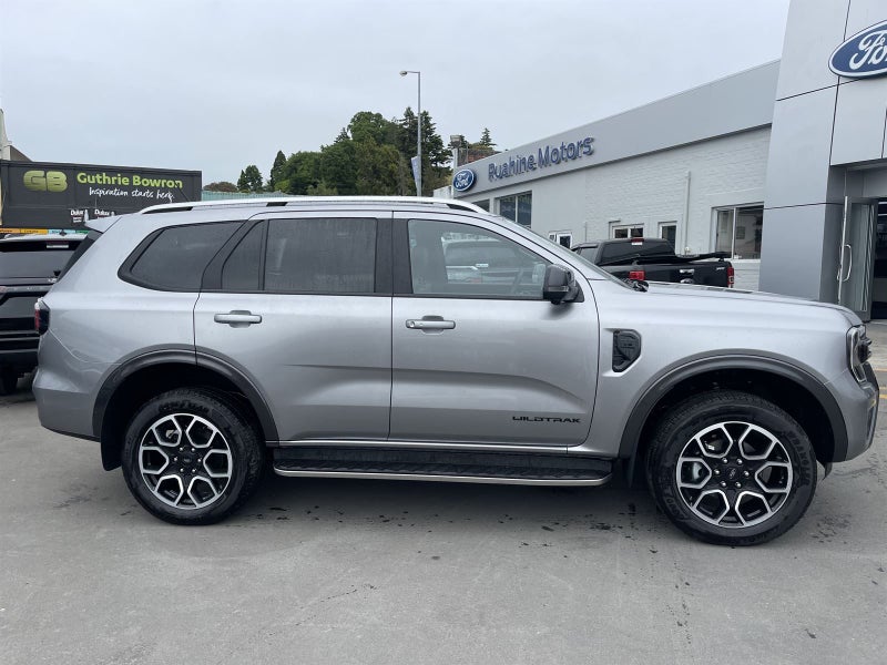 2025 Ford Everest WILDTRAK image 2