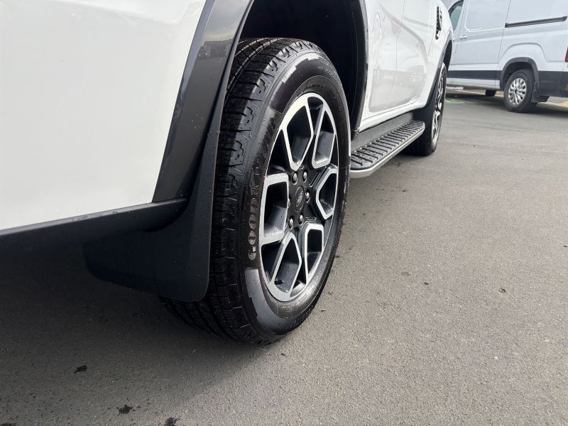 2025 Ford Everest WILDTRAK image 4