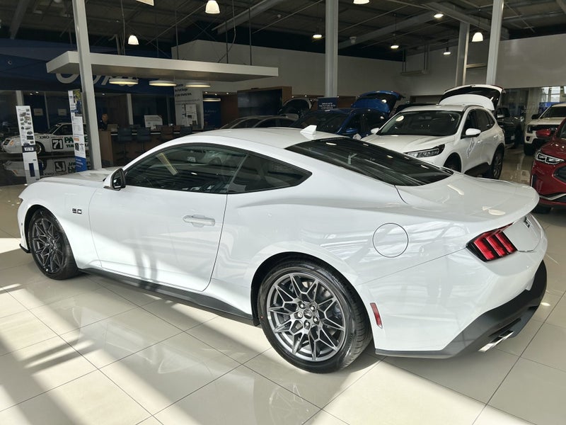 2025 Ford Mustang 5.0L Fastback At 5.0 image 5