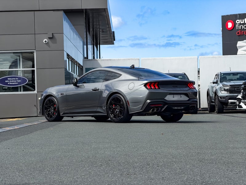 2025 Ford Mustang 5.0L Fastback Be At image 2