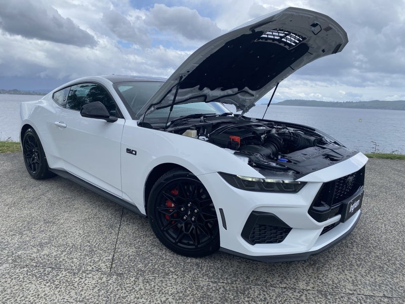 2025 Ford Mustang 5.0L FASTBACK BE MT image 4