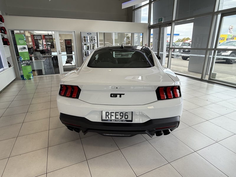 2025 Ford Mustang 5.0L GT 'BLACK EDITION' FASTB... image 4
