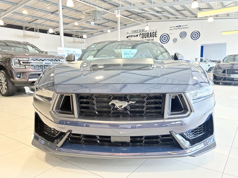 2025 Ford Mustang DARK HORSE 5.0 V8 Auto image 2