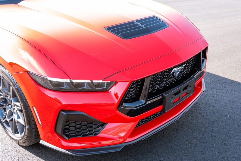 2025 Ford Mustang GT 5.0L V8 Fastback image 2