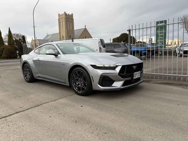 2025 Ford Mustang GT FASTBACK 5.0 V8 362kW image 2