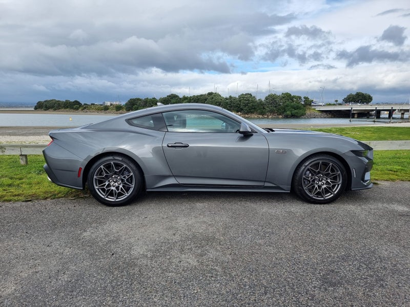 2025 Ford Mustang GT FASTBACK 5.0L AT image 5