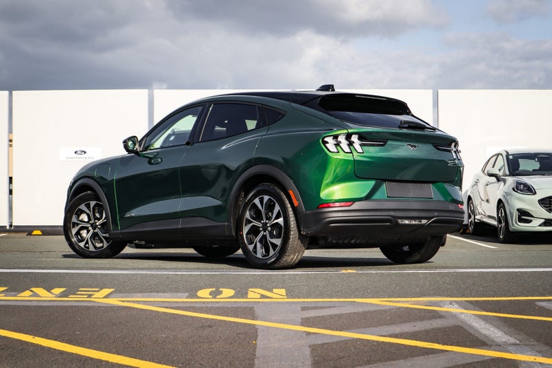 2025 Ford Mustang Rwd 78Kwh/Ev/Cvt image 3