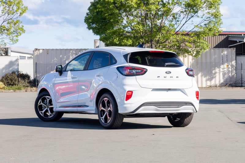 2025 Ford Puma ST-Line 1.0L Mild Hybrid image 4