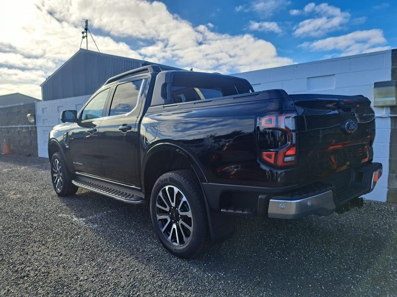 2025 Ford Ranger 4WD Platinum 3.0L V6 image 4