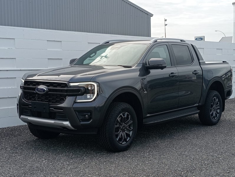 2025 Ford Ranger 4WD WILDTRAK 3.0L V6 image 2