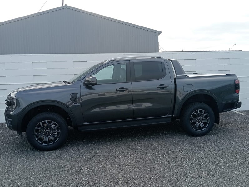 2025 Ford Ranger 4WD WILDTRAK 3.0L V6 image 3