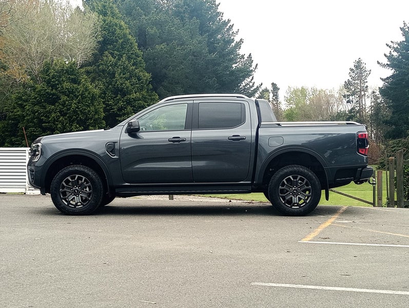 2025 Ford Ranger 4WD WILDTRAK 3.0L V6 image 3