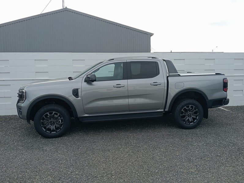 2025 Ford Ranger 4WD WILDTRAK 3.0L V6 image 3