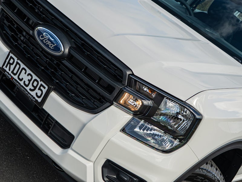 2025 Ford Ranger 4x4 2.0L XL Double Cab BiT Pic... image 3