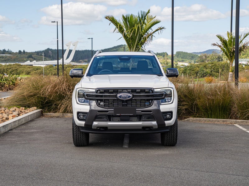 2025 Ford Ranger 4x4 Wildtrak Double Cab V6 Pic... image 4