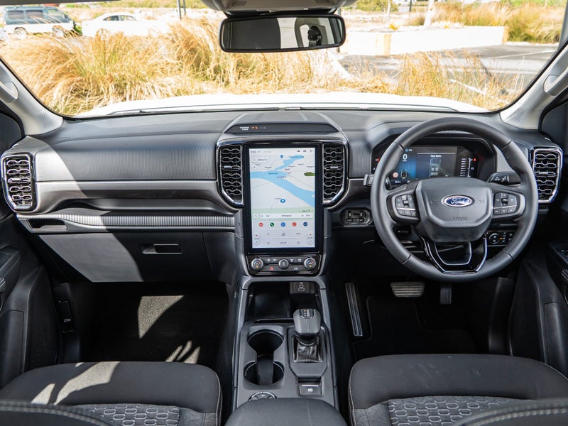 2025 Ford Ranger 4x4 XLT HYBRID image 2