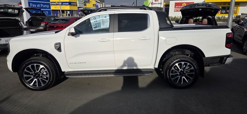 2025 Ford Ranger DOUBLE WS PLATINUM 3.0D 10A 4X4 image 4