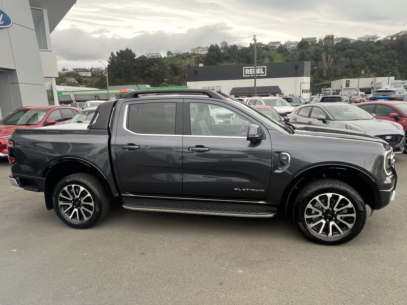 2025 Ford Ranger Platinum 3.0D 4WD image 4