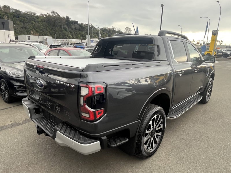 2025 Ford Ranger Platinum 3.0D 4WD image 5