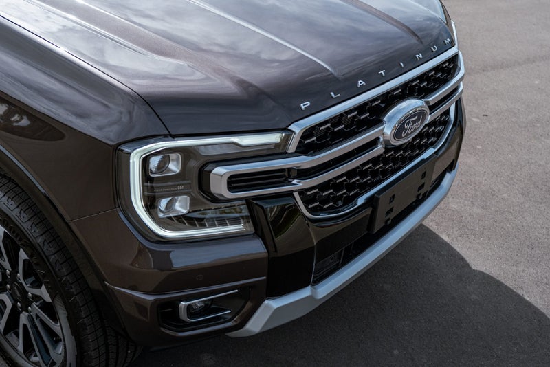 2025 Ford Ranger Platinum 3.0L Diesel/4WD image 2