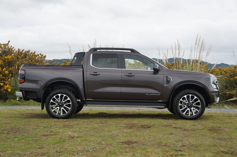 2025 Ford Ranger PLATINUM DC WS 3.0L 10A 4WD image 5