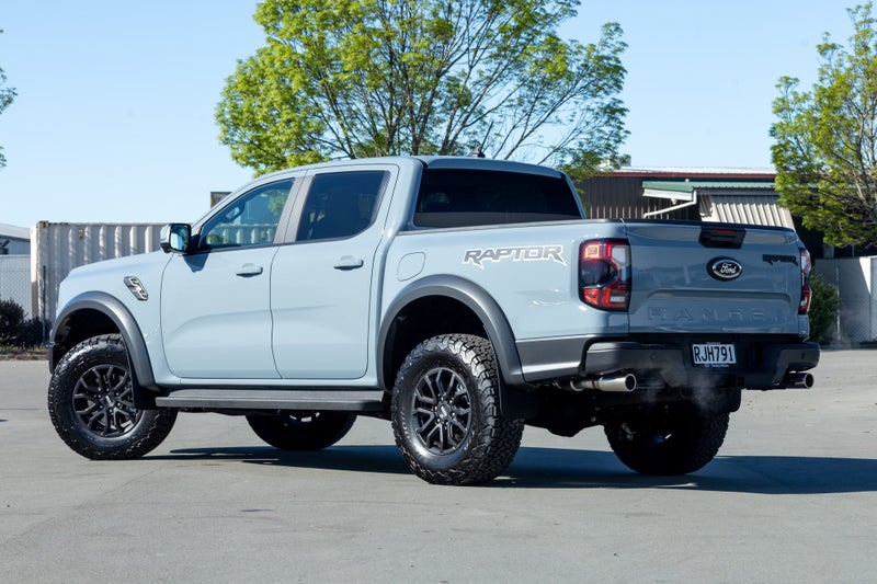 2025 Ford Ranger Raptor 3.0L V6 4WD image 4