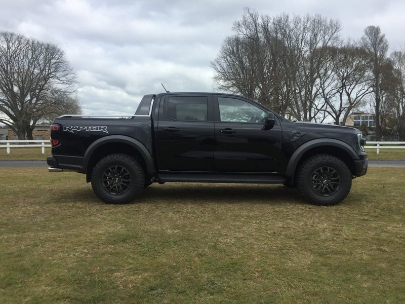 2025 Ford Ranger RAPTOR 4WD 3.0L V6 image 4