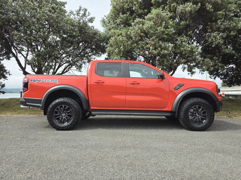 2025 Ford Ranger RAPTOR D/C 3.0L V6 ECOBOOST 10AT image 3