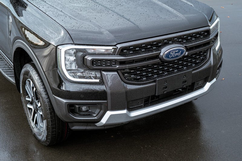 2025 Ford Ranger Sport 4X2 Double Cab Wellside image 2