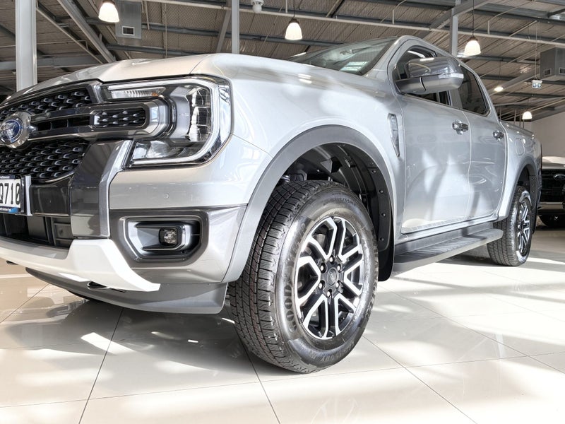 2025 Ford Ranger Sport 4x4 2.0 Auto image 3