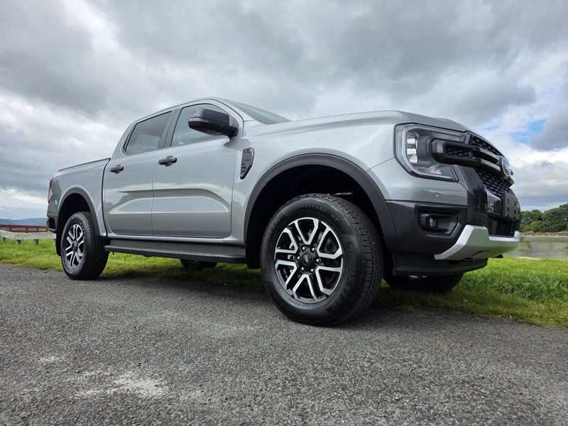 2025 Ford Ranger SPORT D/C 4X2 WS 2.0L BI-TURBO... image 2