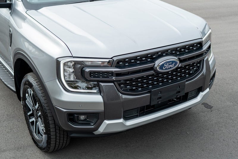 2025 Ford Ranger Sport Double Cab Wellside 4X2 image 2