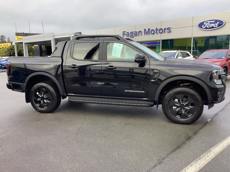 2025 Ford Ranger STORMTRAK image 2