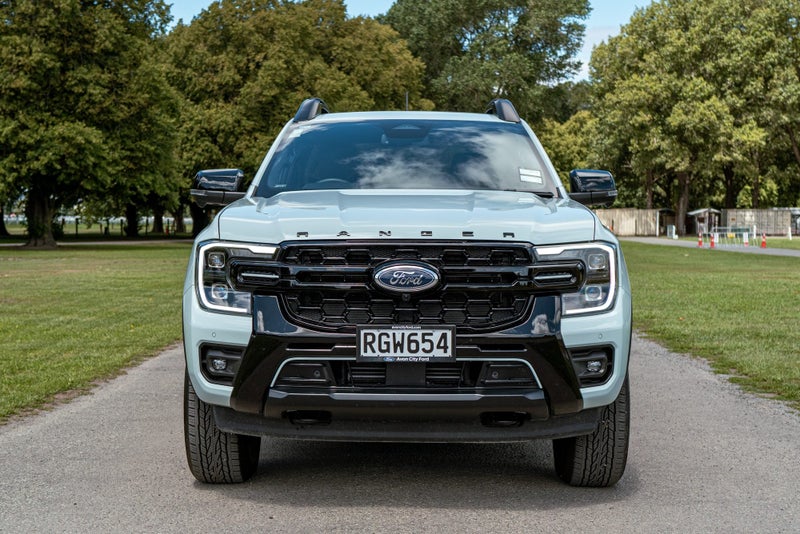 2025 Ford Ranger Stormtrak 2.3Ltr Ecoboost Hybr... image 3