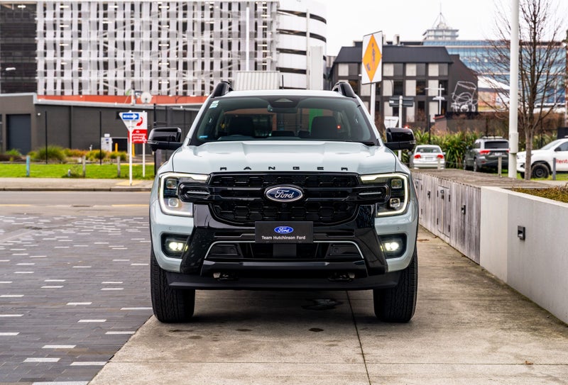 2025 Ford Ranger Stormtrak 4WD Hybrid image 5