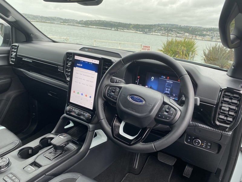 2025 Ford Ranger Stormtrak - Hybrid image 2