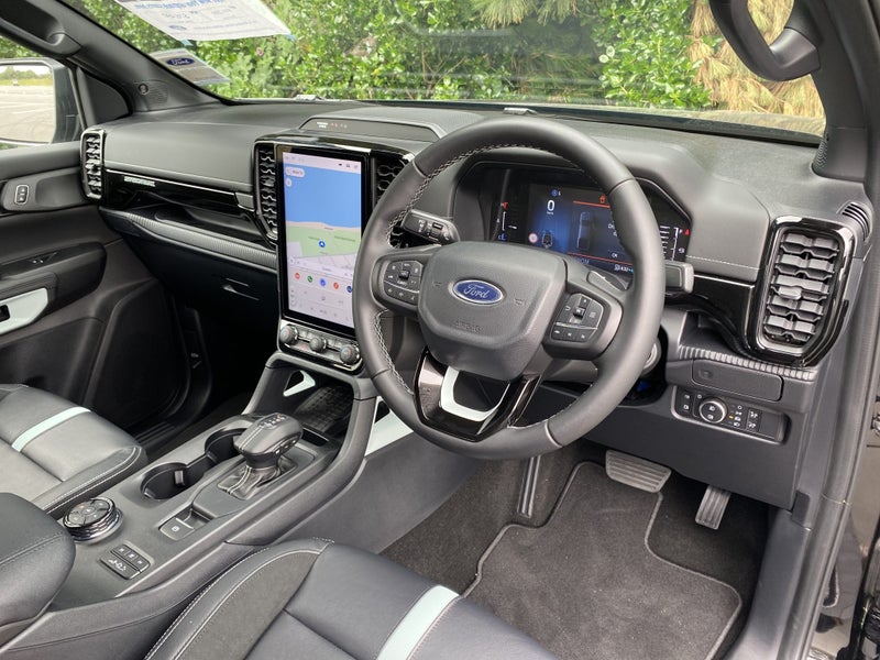 2025 Ford Ranger Stormtrak - Hybrid image 2