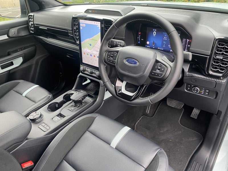 2025 Ford Ranger Stormtrak - Hybrid image 2